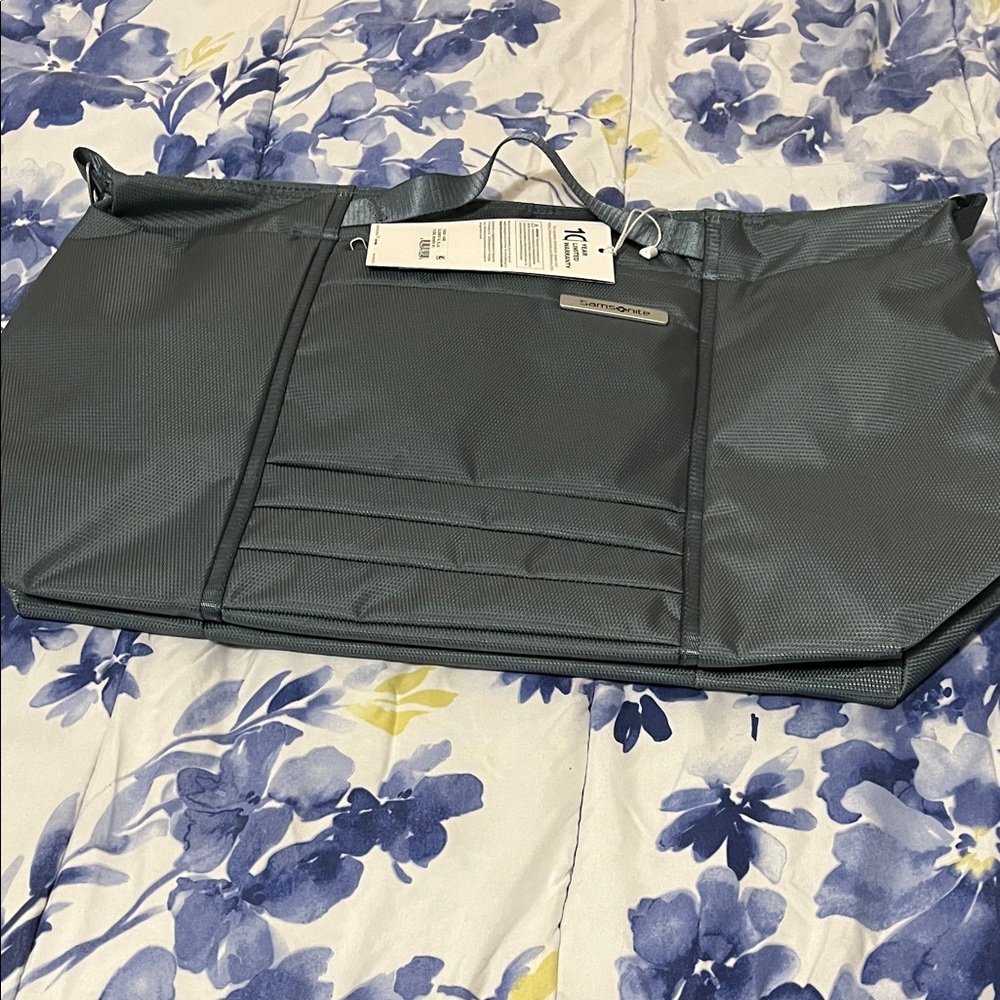 Samsonite Gray Duffel Bag